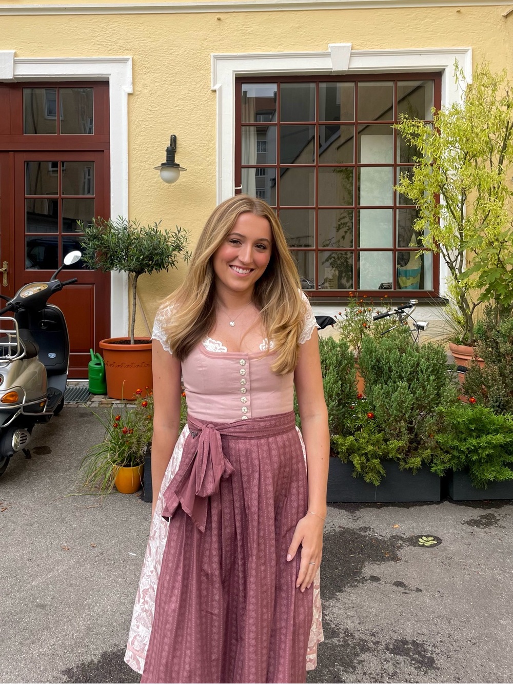 CocoVero Designer Pink Dirndl with Apron Perfect for Oktoberfest